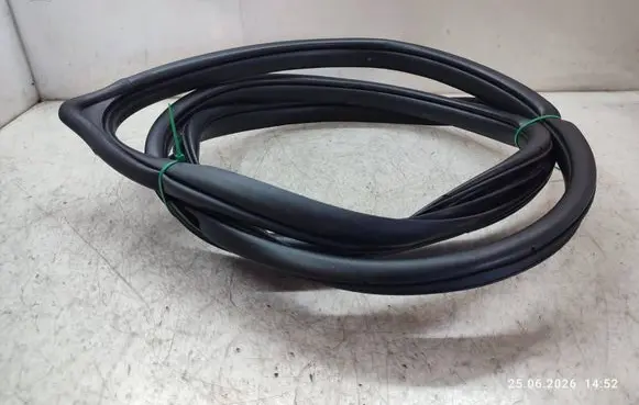 KIA Optima Front door rubber seal