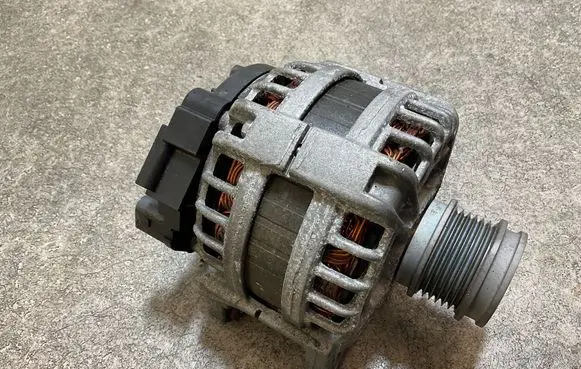 Skoda Octavia Mk4 Generator/alternator 05L903026N