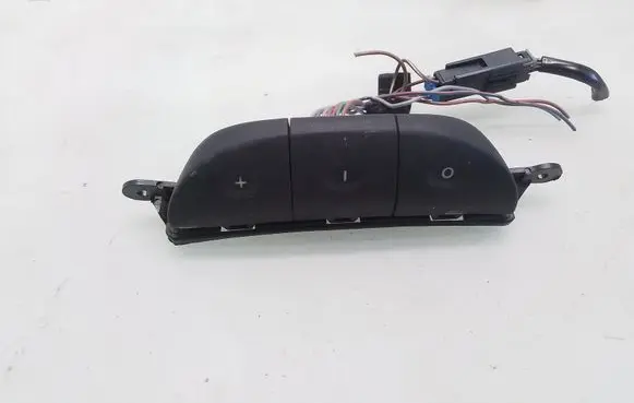 Opel Zafira A Multifunctional control switch/knob 90561159