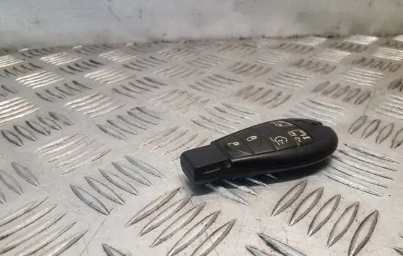 Chrysler Grand Voyager V Ignition key/card 56046710AF