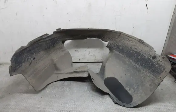 Chrysler Pacifica Front wheel arch liner splash guards