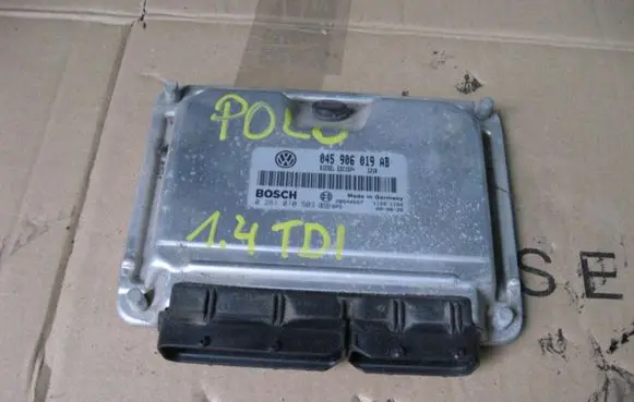 Volkswagen Polo IV 9N3 Engine control unit/module 045906019AB