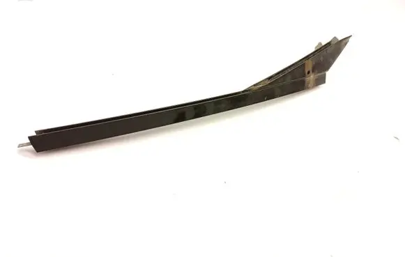 BMW 3 E30 Rear door windshield rail 