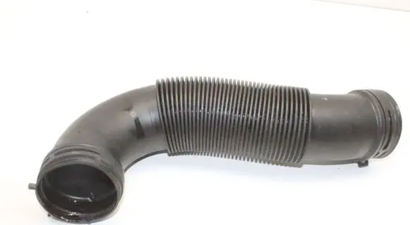 Seat Arona Air intake hose/pipe 2Q0129618A