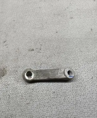 Opel Vivaro Engine mounting bracket 112535106R