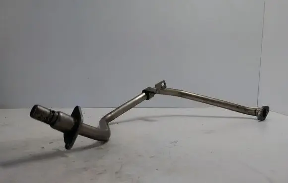 Audi A3 S3 8P EGR valve line/pipe/hose 06F131521M