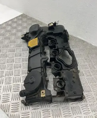 Rocker cam cover