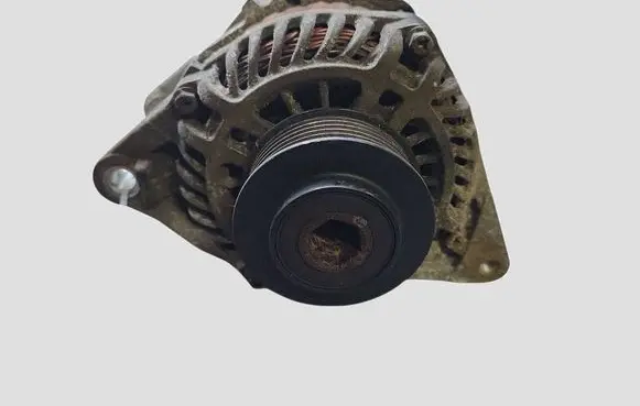 Mitsubishi L200 Generator/alternator 1800A410 A5TL0781ZT 12V95A9212