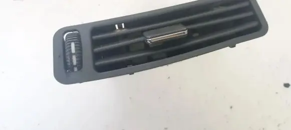 Mercedes-Benz S W220 Dash center air vent grill 2208301054