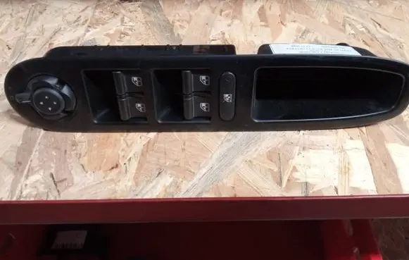 Alfa Romeo 159 Electric window control switch 156054187 156079594 C910
