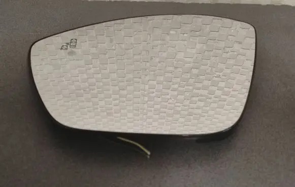 Opel Mokka X Wing mirror glass 8902303LH