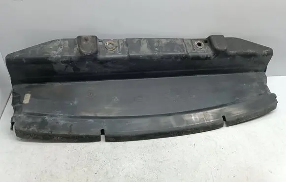 BMW 1 E81 E87 Radiator trim 7128502 51164310 51757128502