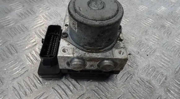 Hyundai i20 Active ABS Pump 58900-Q0700