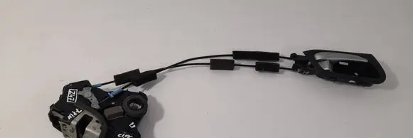 Honda Civic IX Front door lock 000000077
