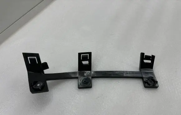 Tesla Model X Headlight/headlamp mounting bracket 104695900F