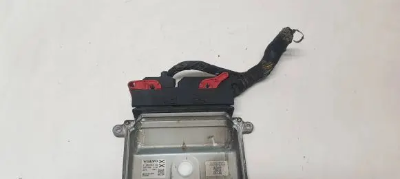 Volvo XC70 Engine control unit/module 31286154AC 0000113936 MB2797009500