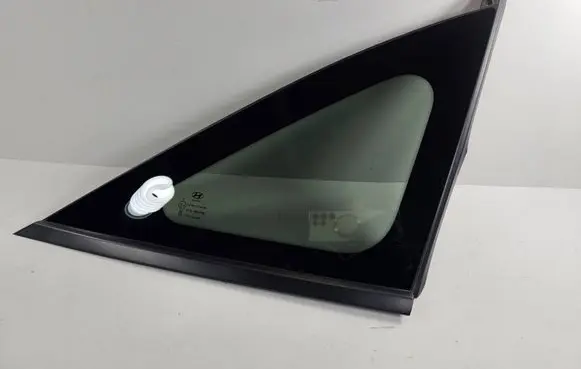 Hyundai Tucson IV NX4 Rear side window 87820N70