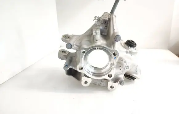 BMW X5 G05 Rear wheel hub spindle/knuckle 6876653