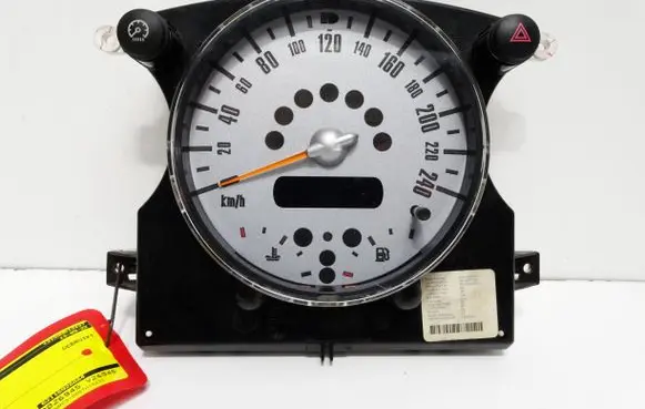Mini One - Cooper R50 - 53 Speedometer (instrument cluster) 6928884