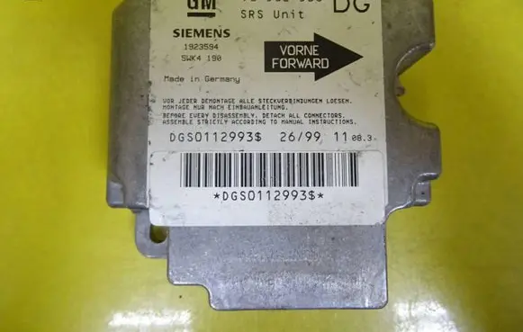 Opel Zafira A Airbag control unit/module 90582536 1923594