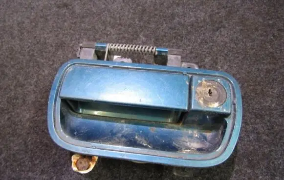 Peugeot 806 Tailgate/trunk/boot exterior handle 92020200