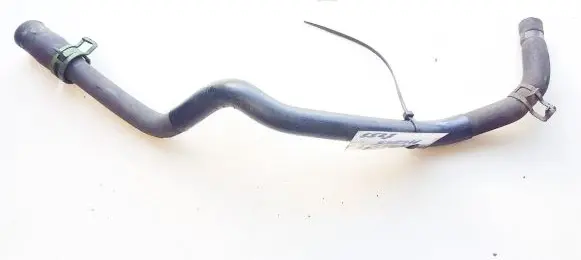 Volkswagen PASSAT B3 Engine coolant pipe/hose