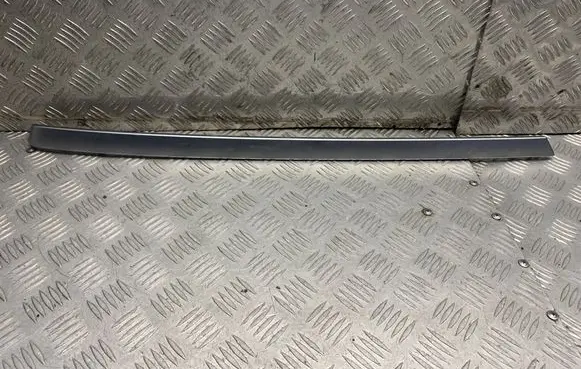 Mercedes-Benz E A207 Front door trim bar A2077270422