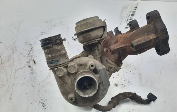 Volkswagen Caddy Supercharger 028145702N