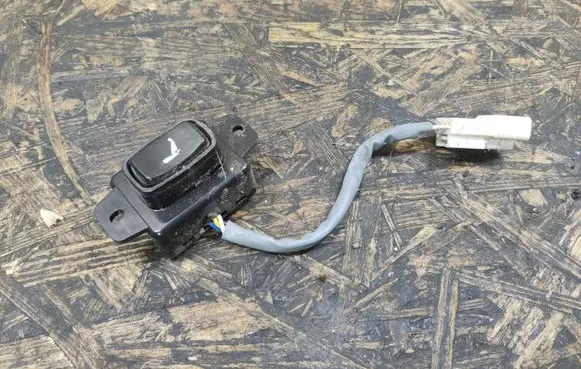 KIA Sorento Seat control switch XM1E2140888