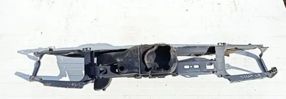 Peugeot 406 Radiator support slam panel