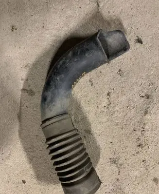 Ford Transit Air intake hose/pipe 6C119A675C