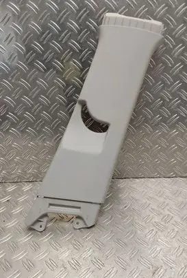 Toyota Yaris (B) pillar trim (top) 624110D180