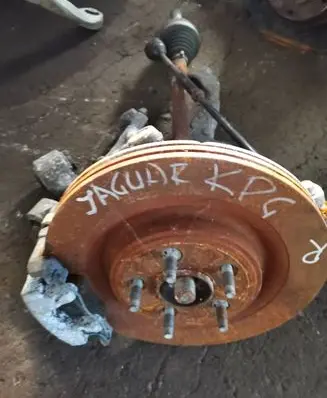 Jaguar S-Type Rear wheel hub