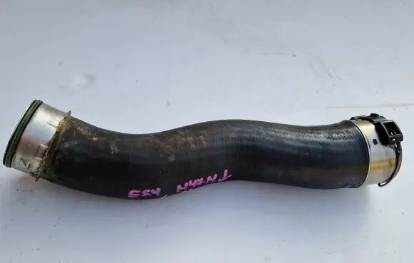 BMW X1 E84 Intercooler hose/pipe 7812619