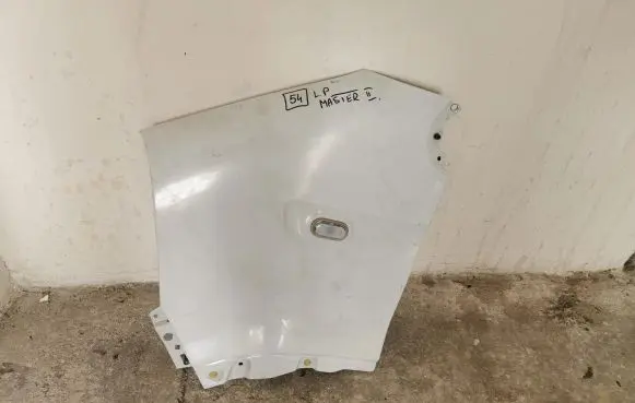 Renault Master II Fender