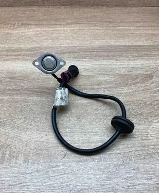 Audi A6 S6 C5 4B Outside/exterior temperature sensor 893959625 813971988