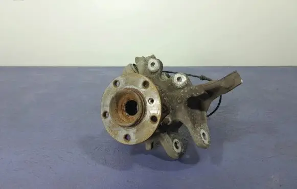 BMW 5 F10 F11 Front wheel hub spindle knuckle 6796099