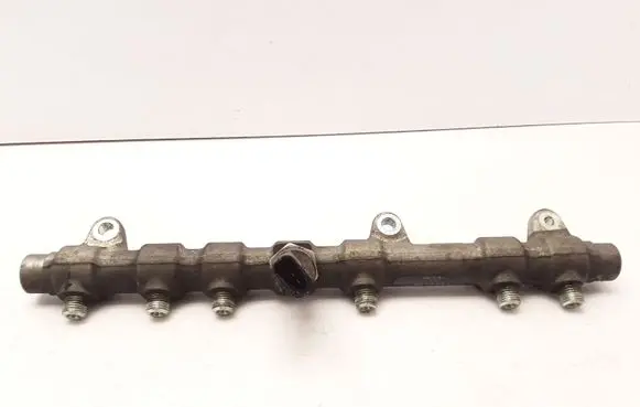 Lancia Thesis Fuel main line pipe 0445215008