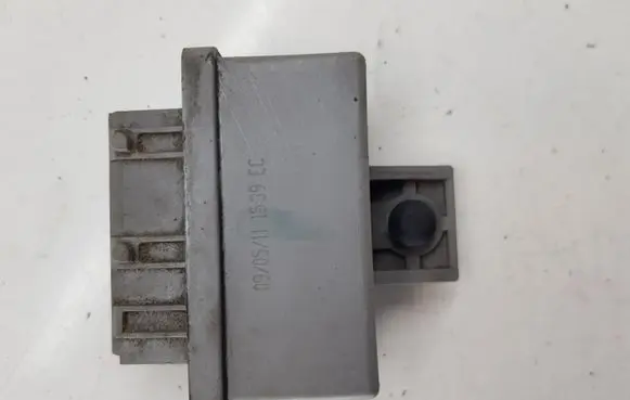 Peugeot 3008 I Glow plug pre-heat relay 9674222380
