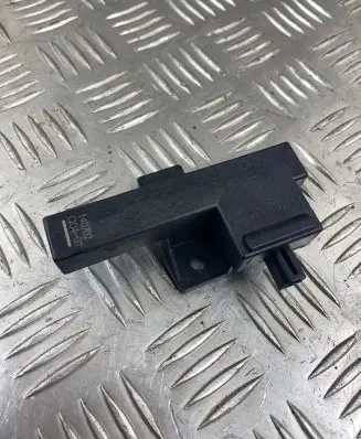 Audi A7 S7 4G Keyless (KESSY) go control unit/module 8K0907247