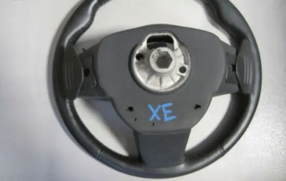 Jaguar XE Steering wheel 