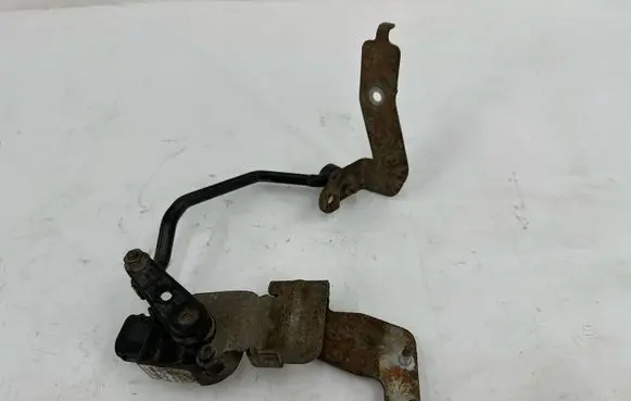 Volvo V40 Headlight/headlamp level sensor 31258179