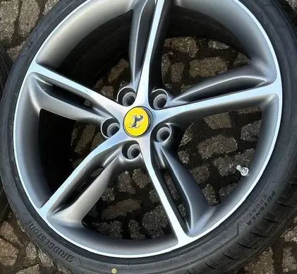 Ferrari 296 GTB R20 alloy rim 966456