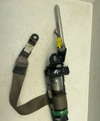 Volvo S80 Front seatbelt 39966450 E504190 04190