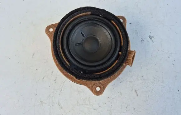 Audi A6 S6 C6 4F Front door speaker 4F0035411B