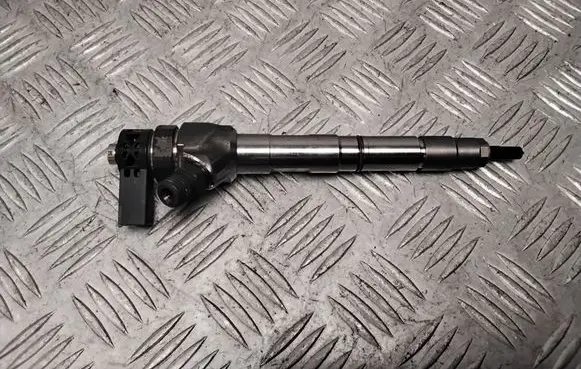 Audi A4 S4 B9 Fuel injector 04L130277AE