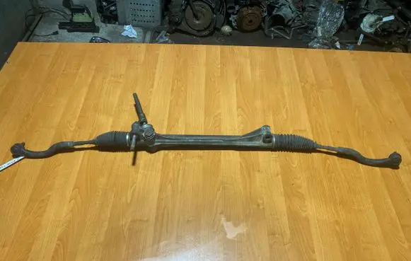 Toyota RAV 4 (XA30) Steering rack NSK0031