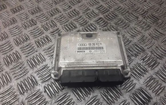 Audi A3 S3 8L Engine control unit/module 038906019FH 0281010670