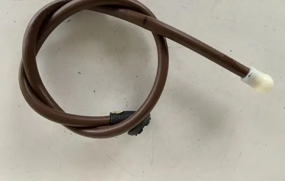 Audi Q7 4M Water drain line hose 4M0877204
