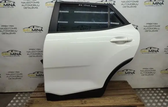 KIA Stonic Rear door